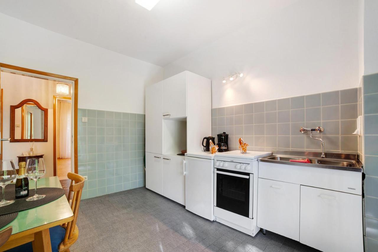 Villa Sabine - Karin Meran Buitenkant foto